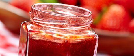 Glass Jars for Making Things Pretty