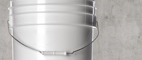 Plastic buckets and food storage (Introduction)