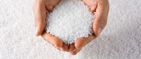 What are the 7 main plastic (resin) types?